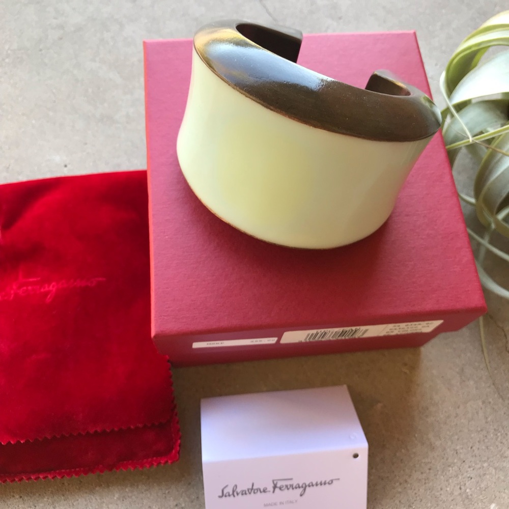 Vintage Salvatore Ferragamo Mod cuff bracelet